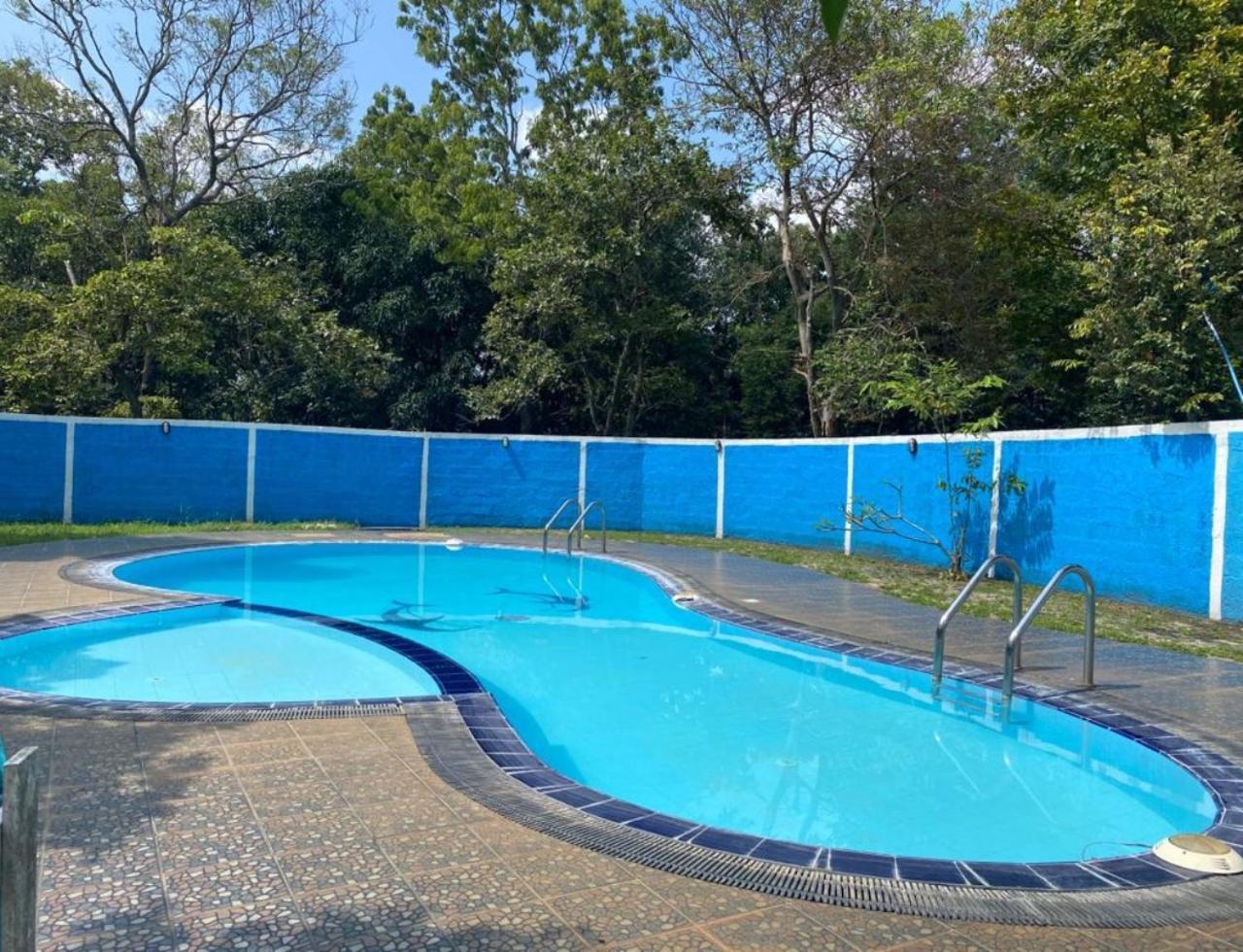 The Green Heaven Resort シギリヤ エクステリア 写真